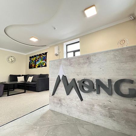 Mongu Hotel Каракол Екстер'єр фото