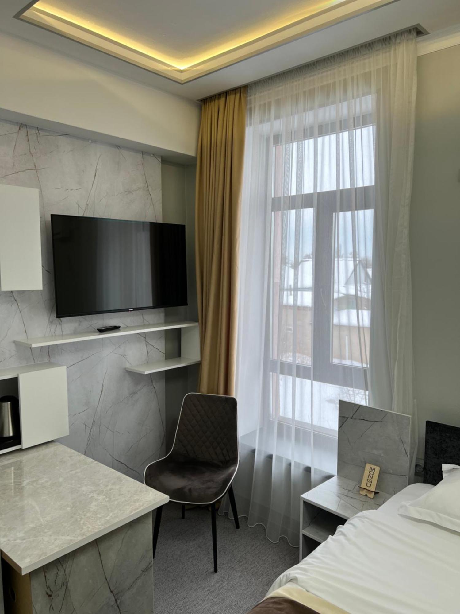 Mongu Hotel Каракол Екстер'єр фото